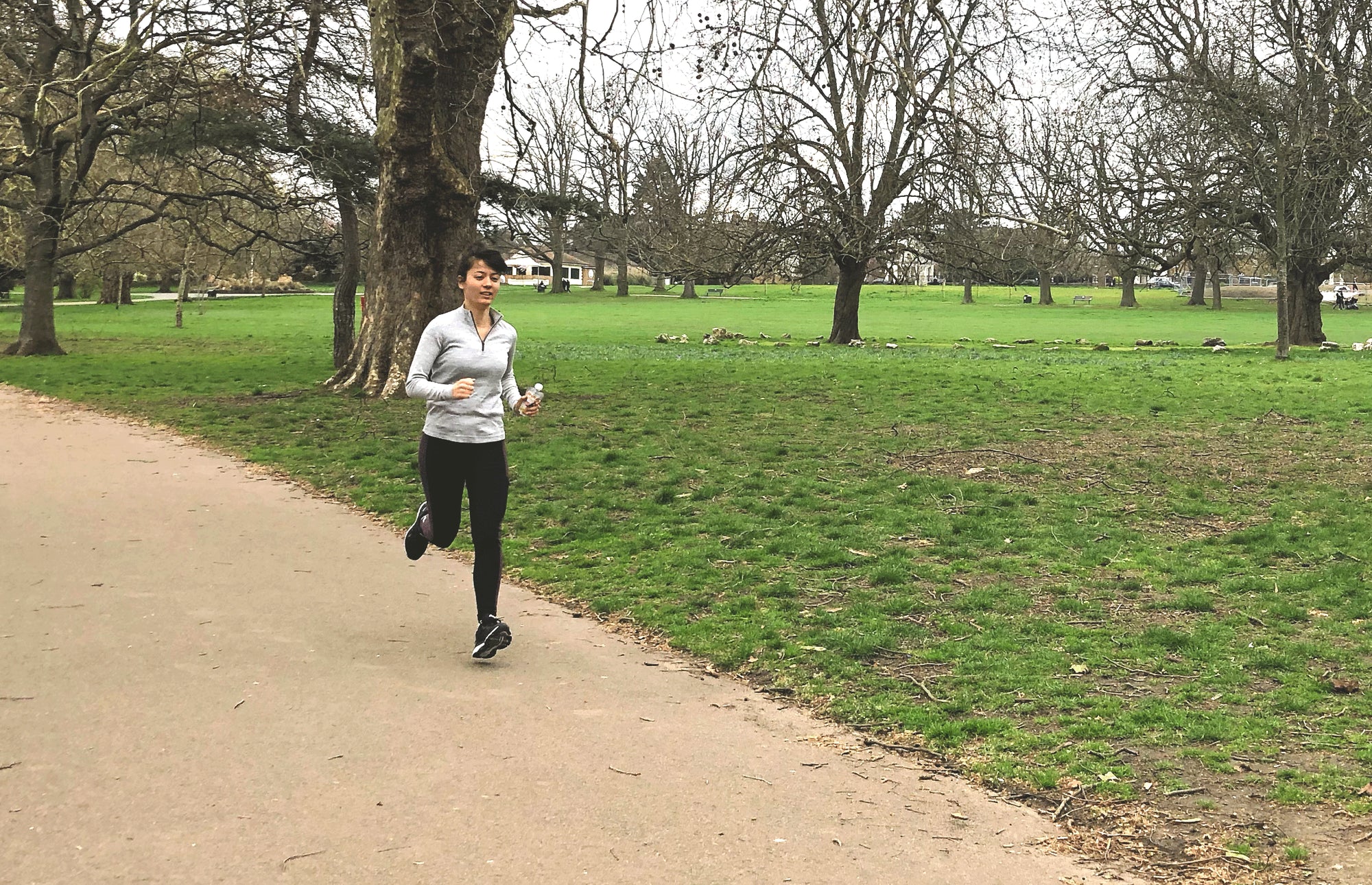 
          
            Lisa Dawson from Clearspring is running the Brighton Marathon 2019 for The Vegan Society - Clearspring
          
        