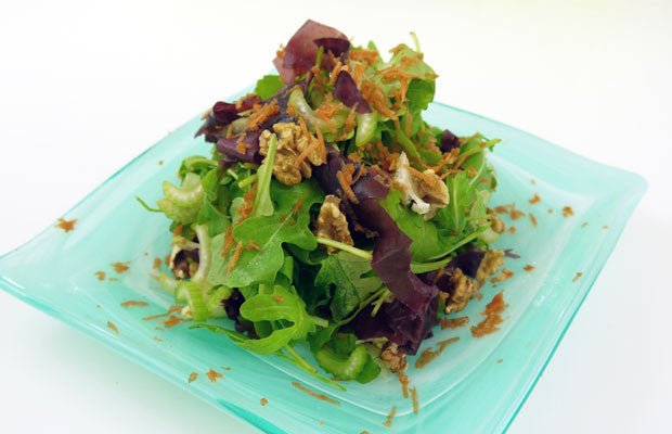 
          
            Bitter Greens & Dulse Salad with Apple-Miso Dressing - Clearspring
          
        